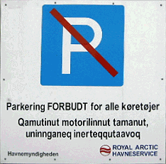 Dvojjazyčná dánsko-grónská cedule