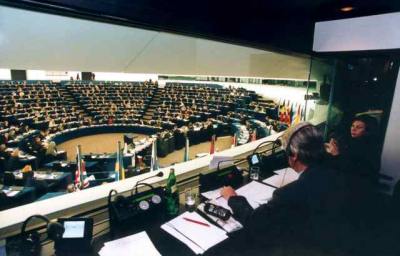 Tlumočnická kabina v Evropském parlamentu