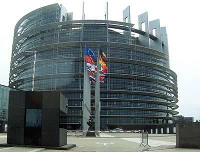 Evropský parlament zkrátí rozpočet na překlady